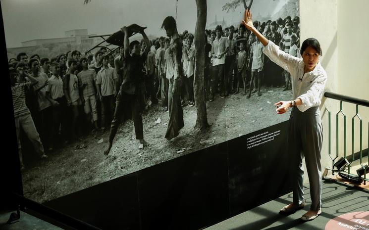 Commemoration du massacre de l'universite Thammasat a Bangkok