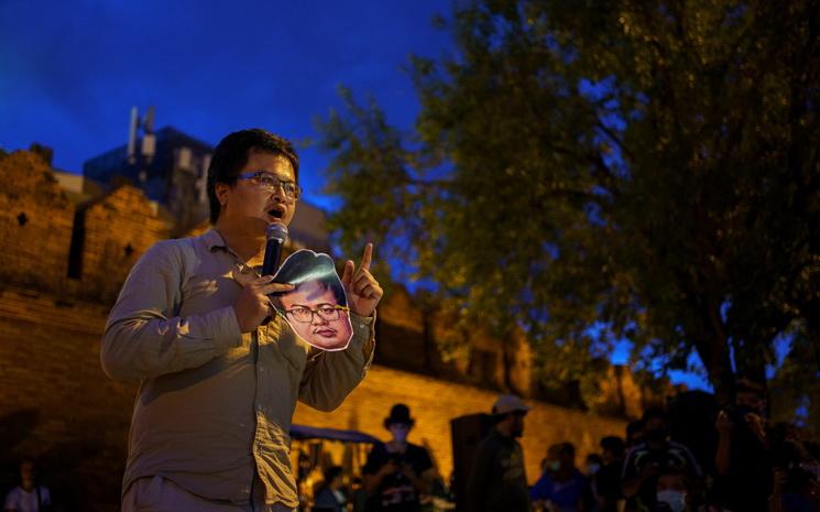 Manifestation anti-gouvernement a Chiang Mai