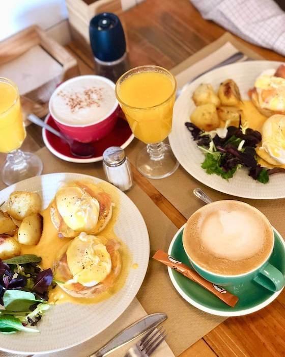 un brunch au brunch corner de Valencia