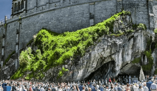 pelerinage à Lourdes 