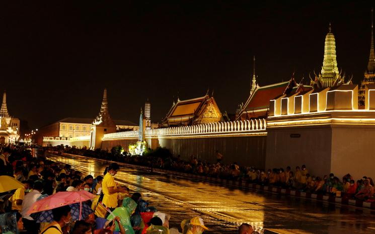 Commemoration en Thailande de la mort du roi Bhumibol Adulyadej