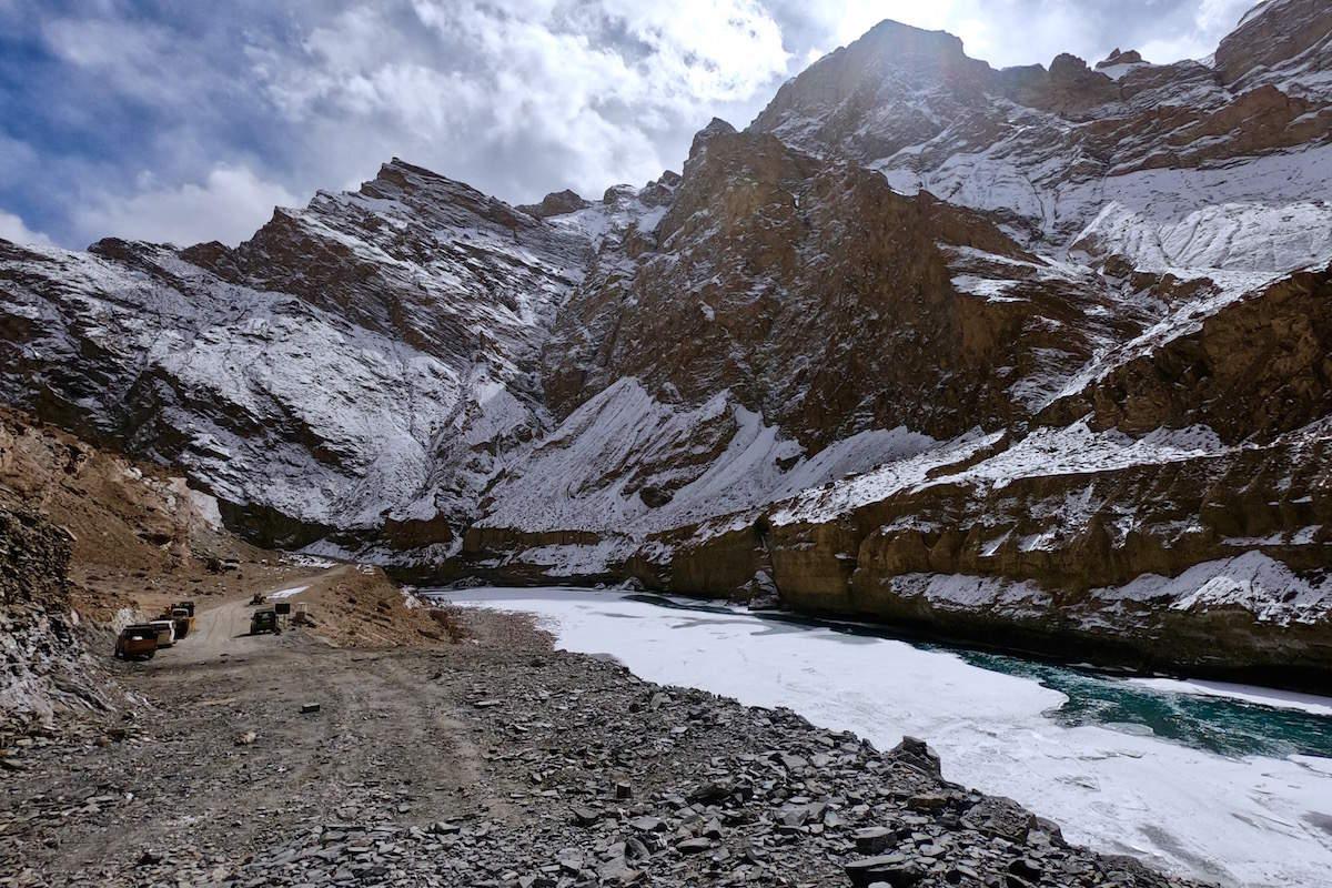 chilling ladakh hiver inde trek 