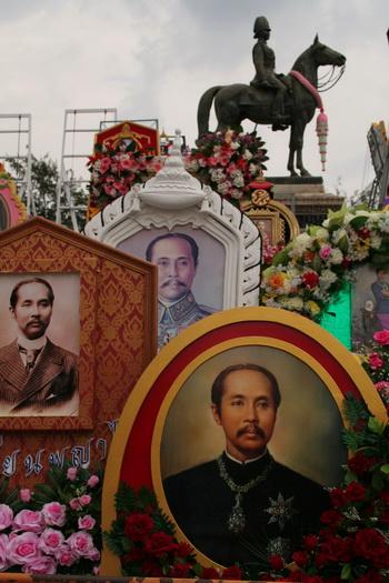 Statue equestre Chulalongkorn