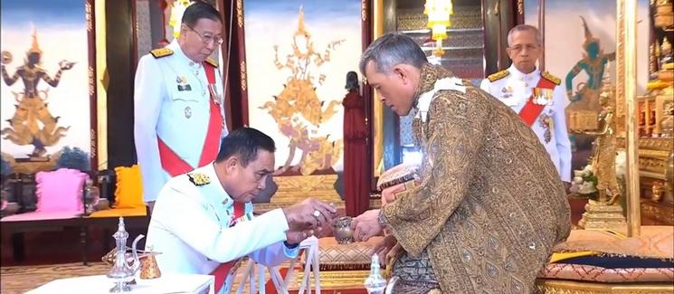 couronnement roi thailande prayuth