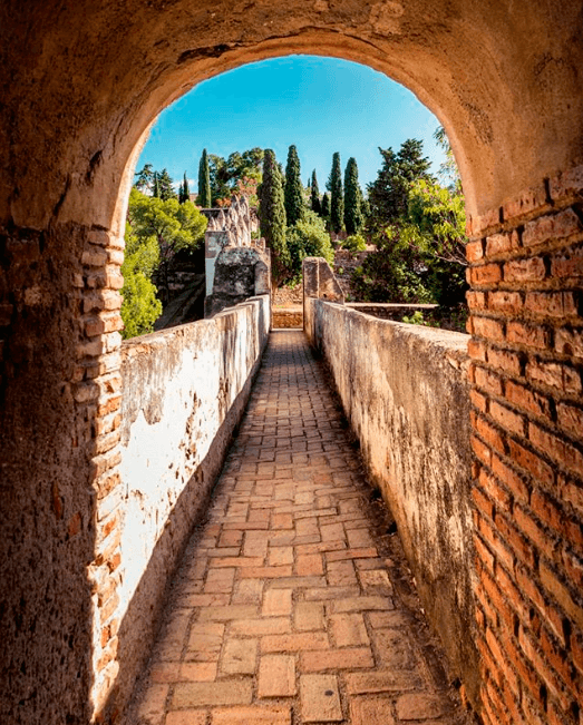 Alcazaba Malaga, COVID-19 ,  #QuedateEnCasa #ResteChezToi 