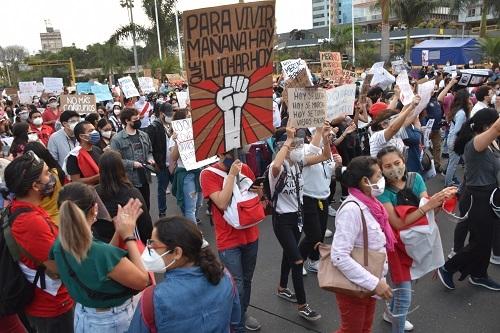 manifestations pérou lima corruption