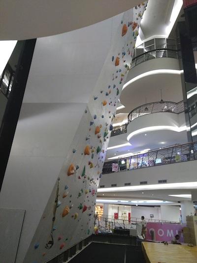 escalade bloc Jakarta