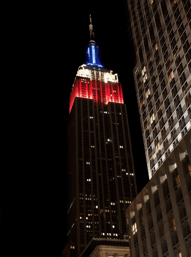 l'empire state building illuminé pour le 4th of July