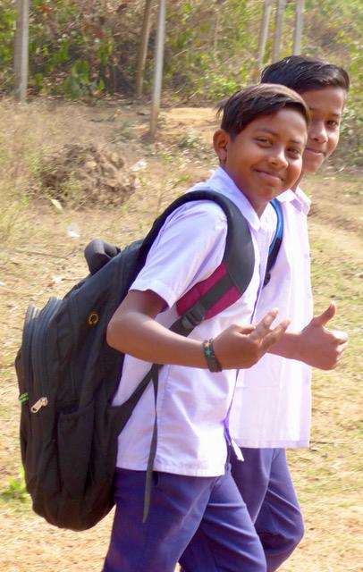 En route vers le college a Vishnupur au Bengale en février 2019