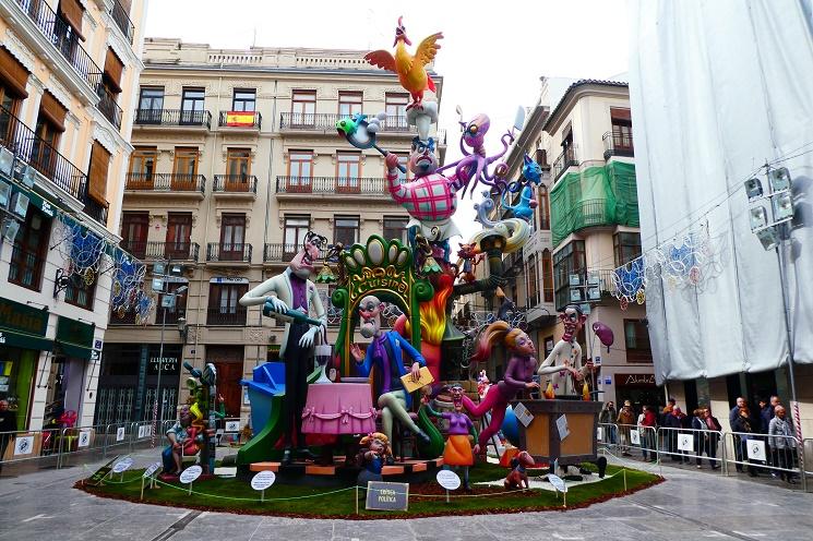 Falla de la Plaza del Mercé