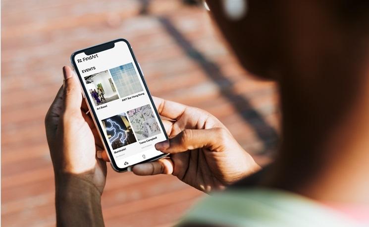 FindArt HK est disponible sur iOS et Android. Courtesy of FindArt. 