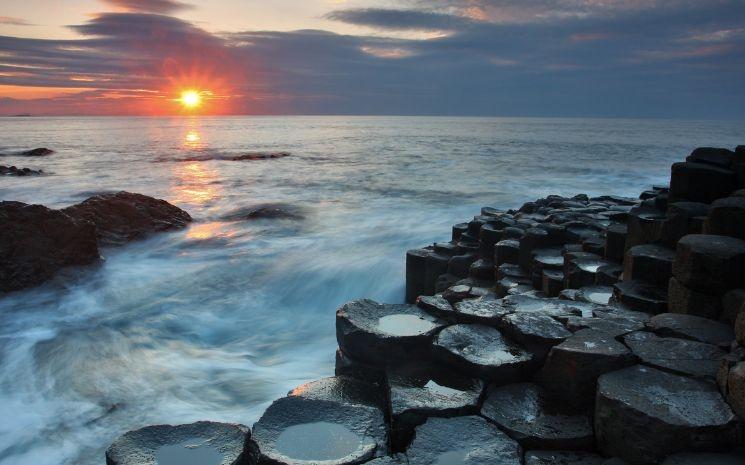 Giant's Causeway