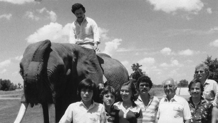 Pablo Escobar à Dallas, achetant les animaux dans un ancien zoo