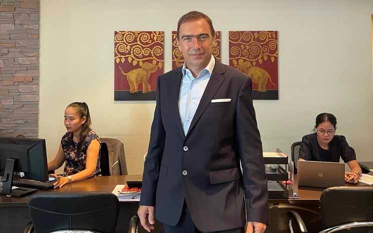 david treal assureur Cambodge