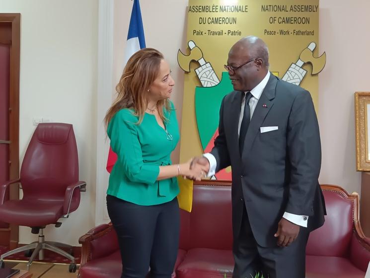 Mme Lakrafi en déplacement au Cameroun en septembre 2024 