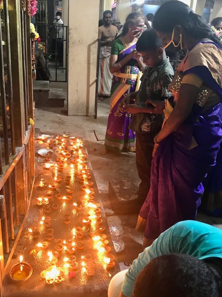 feu shiva temple india inde 