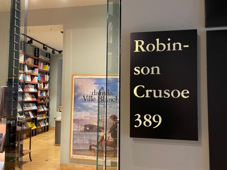 Robinson Crusoe istiklal istanbul librairie