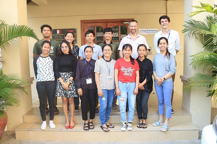 L'équipe de l'institut Pasteur du Cambodge travaillant sur les moustiques