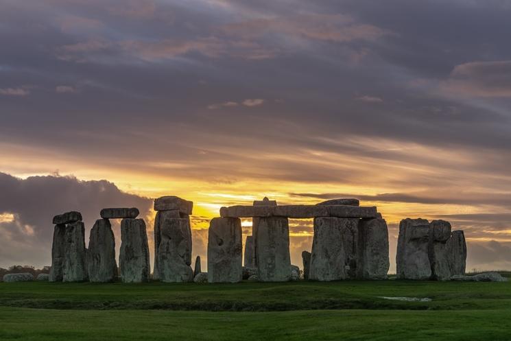 stonehenge site prehistoire angleterre