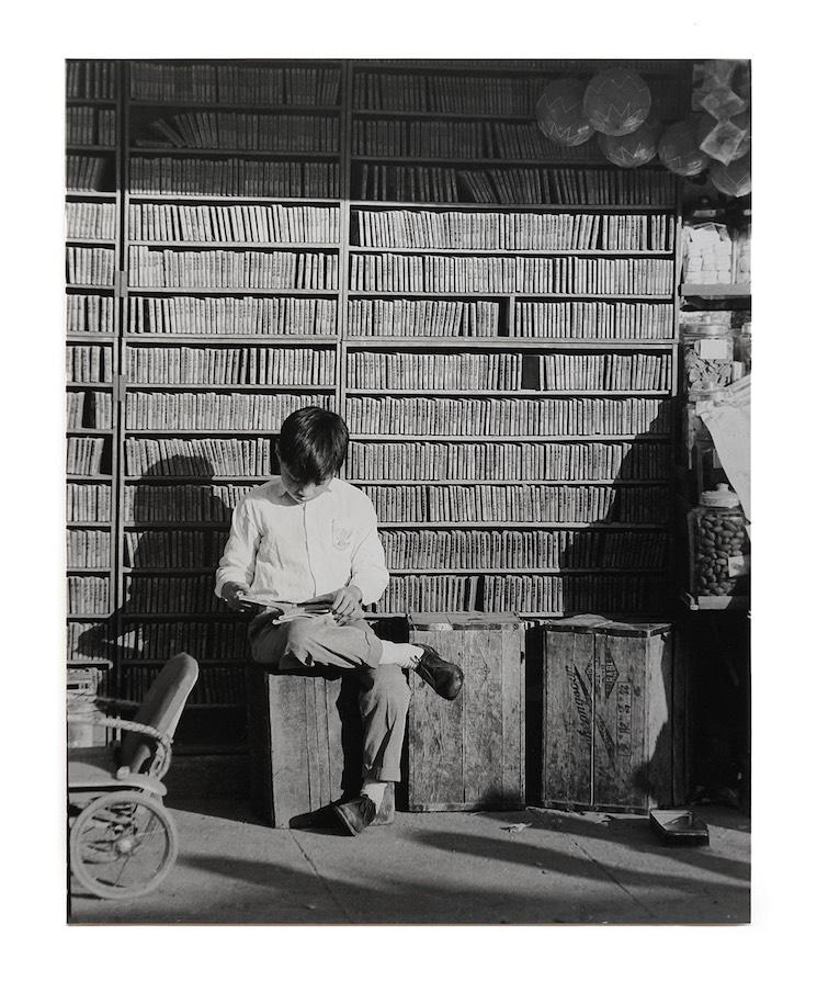 LPJ Yau Leung_Boy Reading at Comic Book Stall_ 