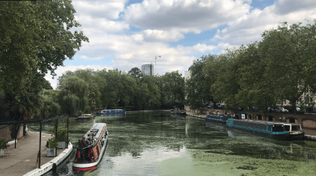 canal péniche tranquillité