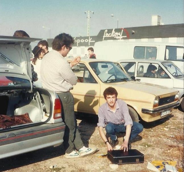 Le parking de la discothèque Spook Factory