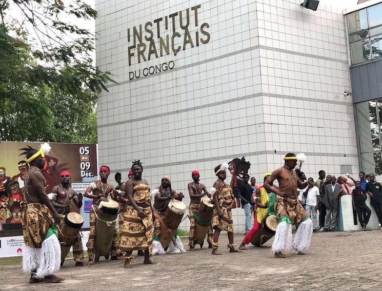 Le Ballet Louzolo, au Festival Mantsina sur scène