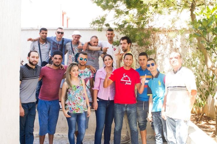 Maxime Chaury avec l'equipe de Jumia Food a Alger en 2015