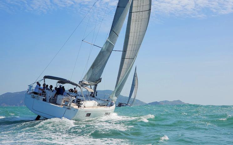 Photo de voilier Bénéteau Oceanis 51.1 -2 par Simpson Marine