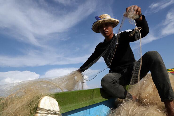 Peche sur le tonlé sap