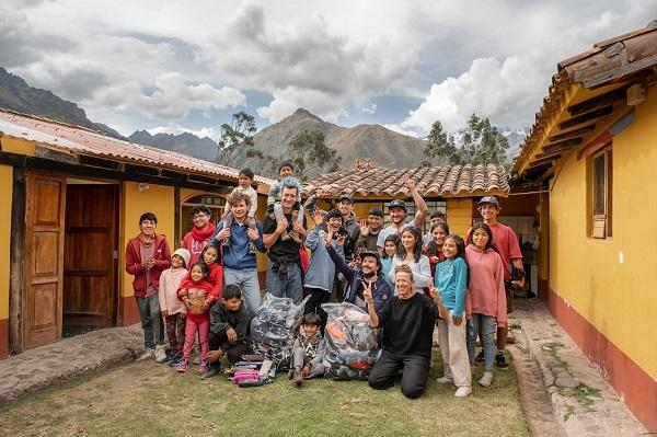 Expédition et mission humanitaire dans les Andes péruviennes