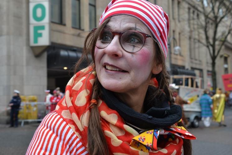 Portrait d'une carnavalière