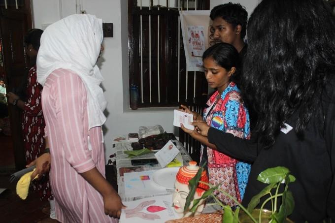 Les jeunes d'un centre de Trivandrum joue à ohwoman 