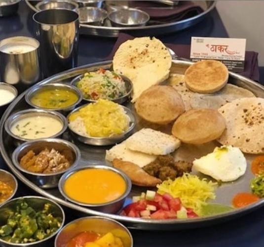 shree thaker bhojanalay mumbai thali