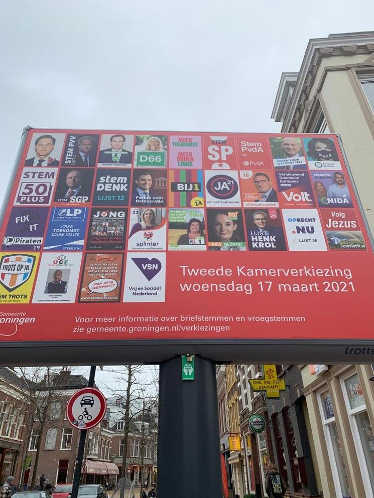 Affiche électorale de 2021 à Groningue (Photo: Emma Dailey)