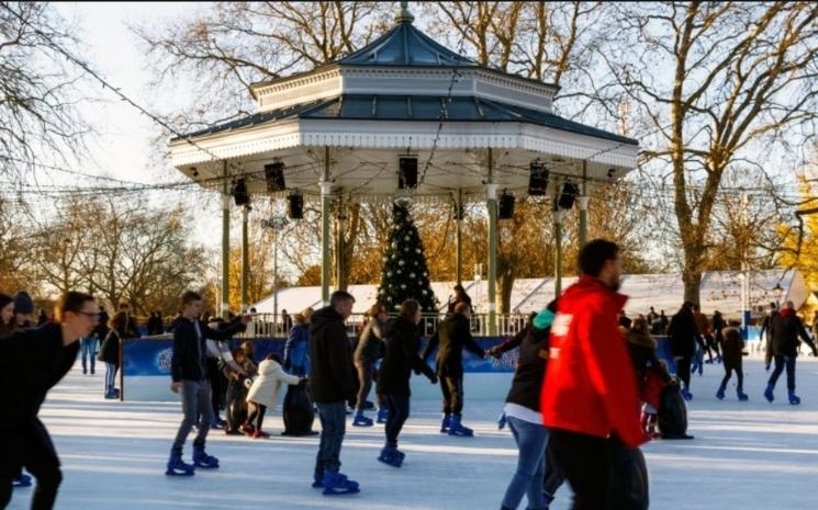 La patinoire de Winter Wonderland