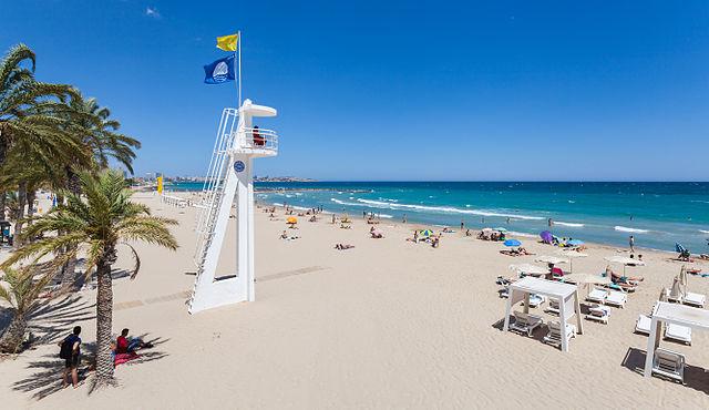 une plage pavillon bleu a alicante 