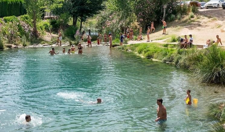 un lac azud de tuejar a valence