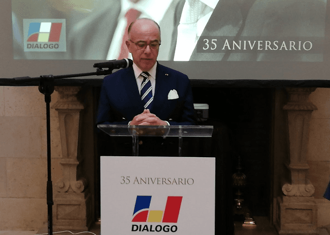 35 ans dialogo