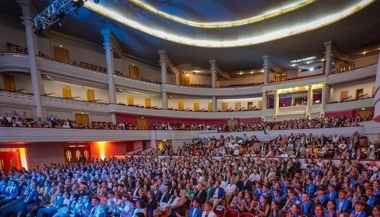 La cérémonie des mentions Très Bien en Belgique