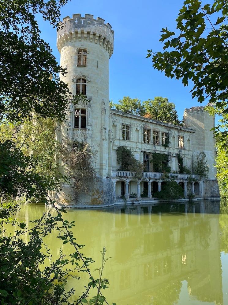 chateau de la mother chandeniers