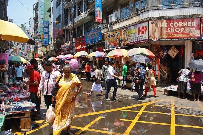 Une rue de Colombo capitale du Sri Lanka