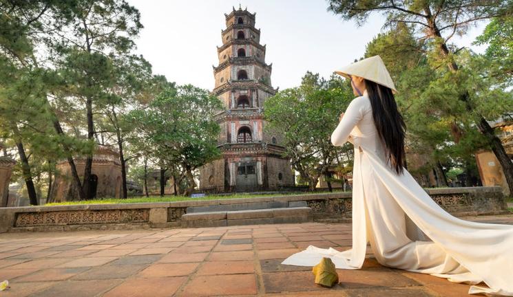 Comment se vêtir pour visiter un temple ou une pagode au Vietnam