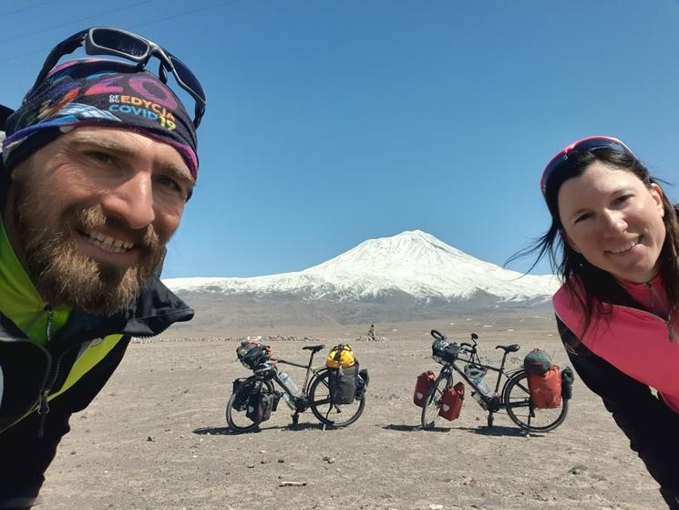 Bonheur total au mont Ararat pour Émilie et Davy Sanchis, Turquie