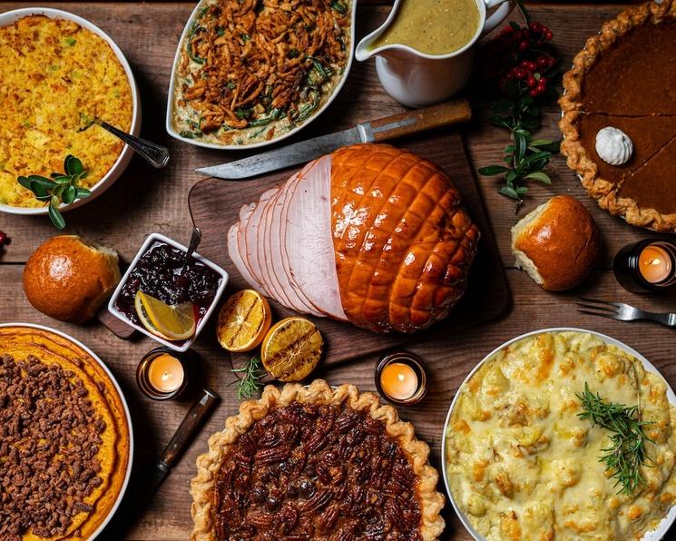 le diner de thanksgiving coûte cher aux Etats Unis en 2024 