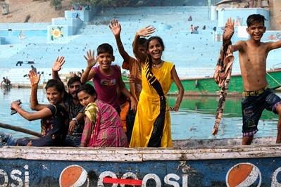 varanasi india inde eau gange