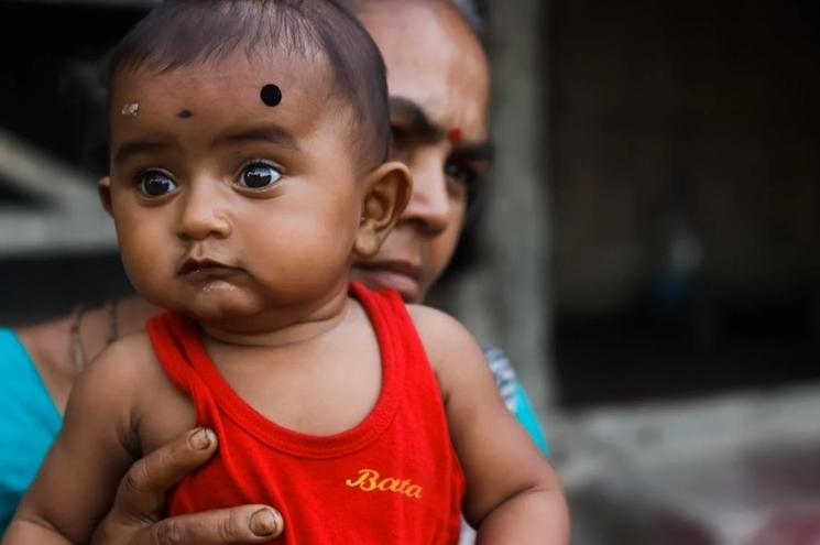 Jeune enfant indien