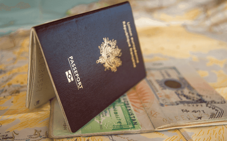 Un passeport pour un expatrié