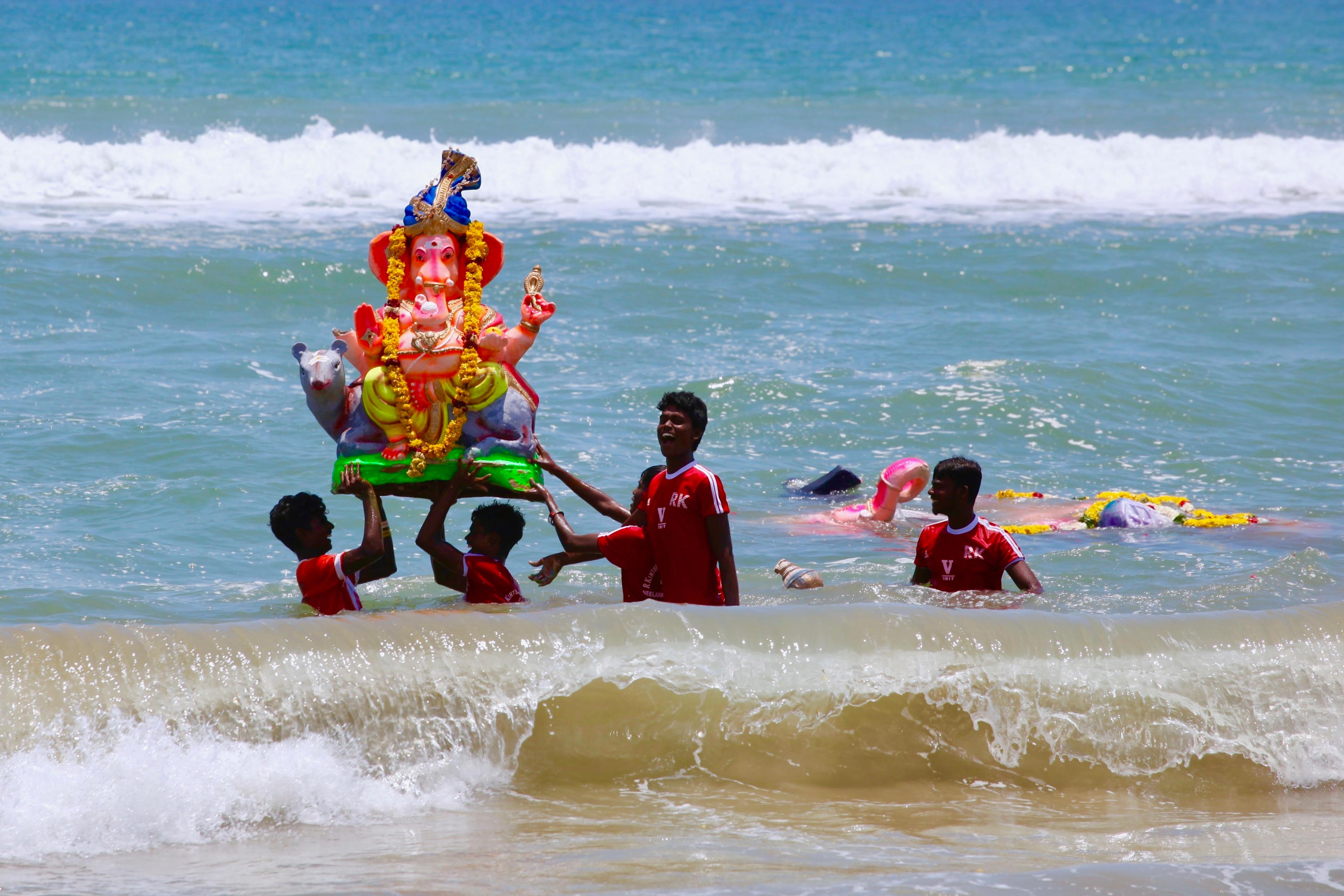 ganesh chathudi chennai india inde sea mer statue