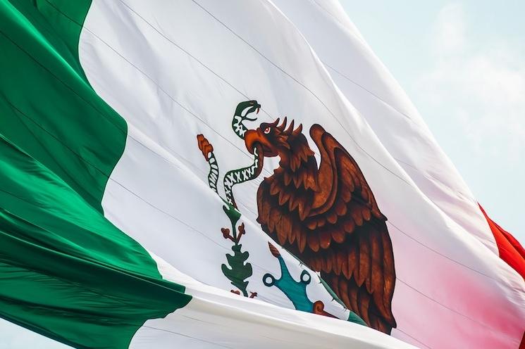 un drapeau Mexicain à Monterrey 